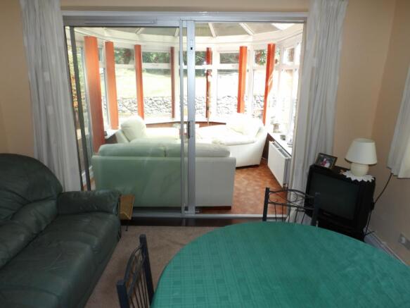 Dining room.