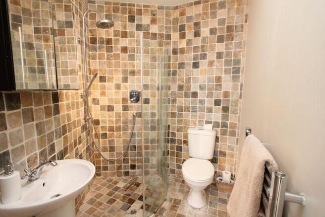 En-Suite to Be...
