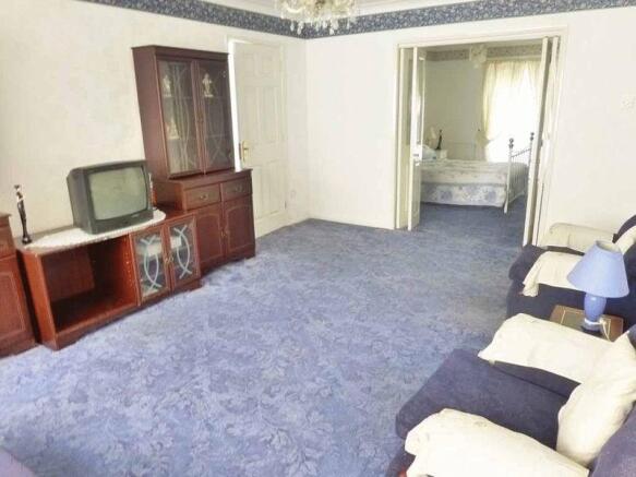 Lounge 2