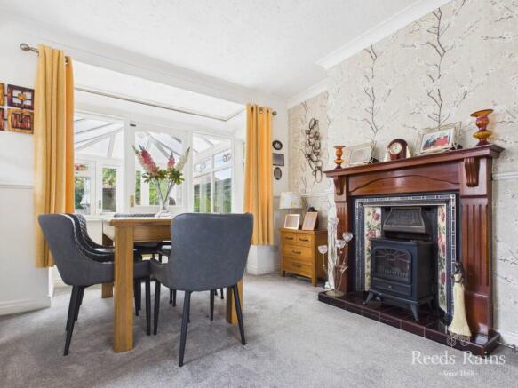 3 bed Semi-Detached for sale Image 8