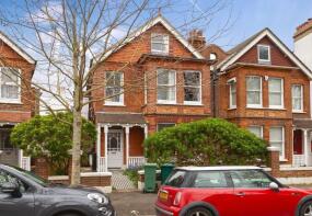37b, Pembroke Crescent, Hove BN3 5DF