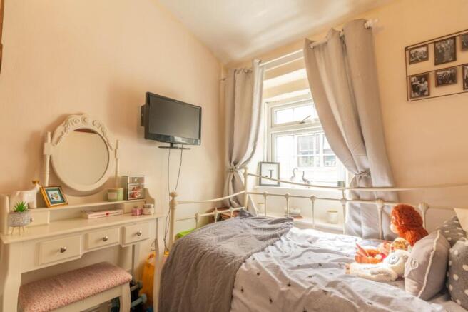 2 bed End of Terrace for sale Image 8