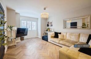 8, Cranleigh Drive, Sale M33 7NT