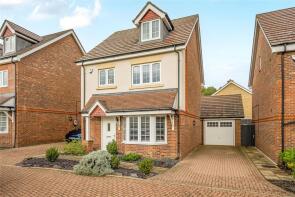 8, Guernsey Way, Woking GU21 2FR