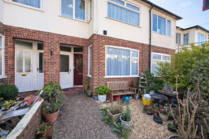 6a, Greenlea Grove, Gosport PO12 3BS