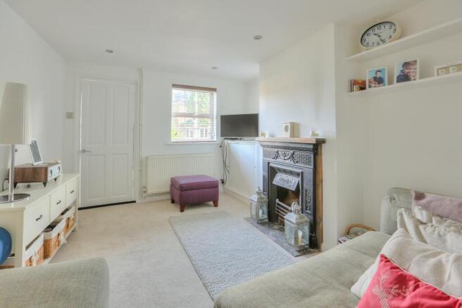 109 Luton Road-1003.
