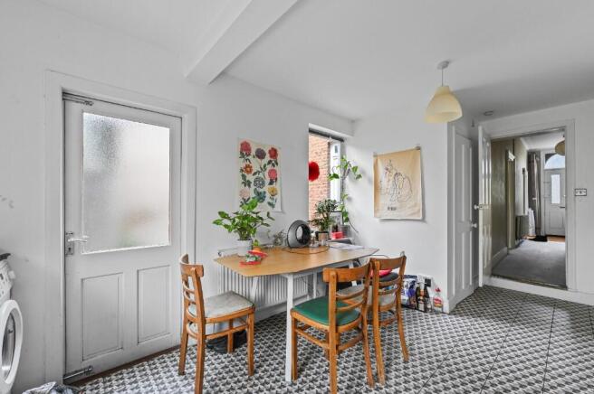 Kitchen/Dining