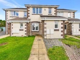 2, Harris Close, Callington PL17 8QT