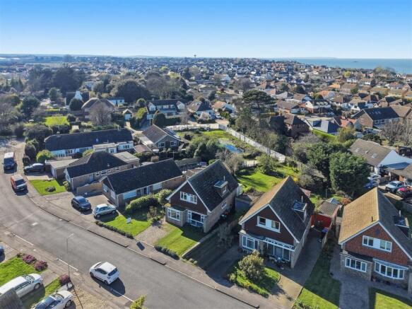 3 The Paddocks (2).jpg