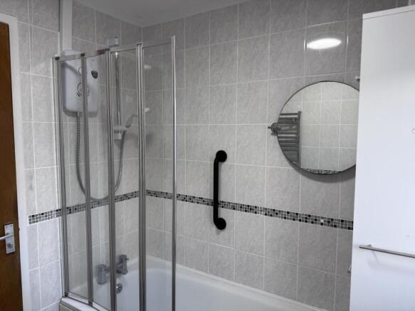 Bathroom (2)