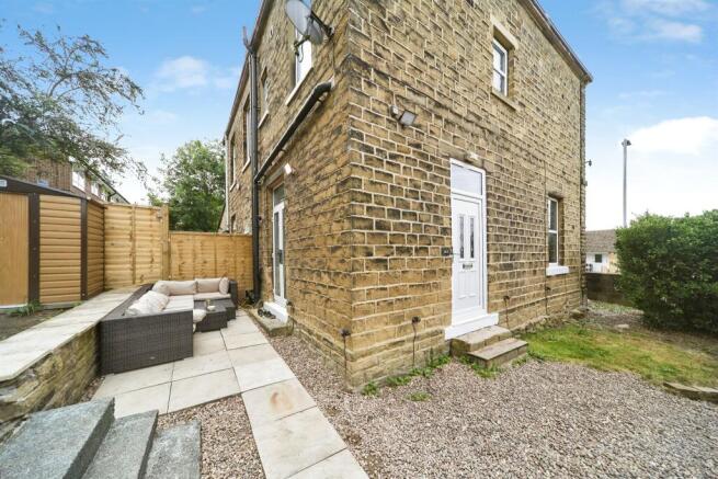 2 bed Semi-Detached for sale Image 12