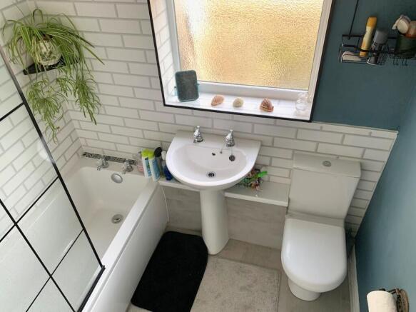 2 bed Terraced for sale Image 11