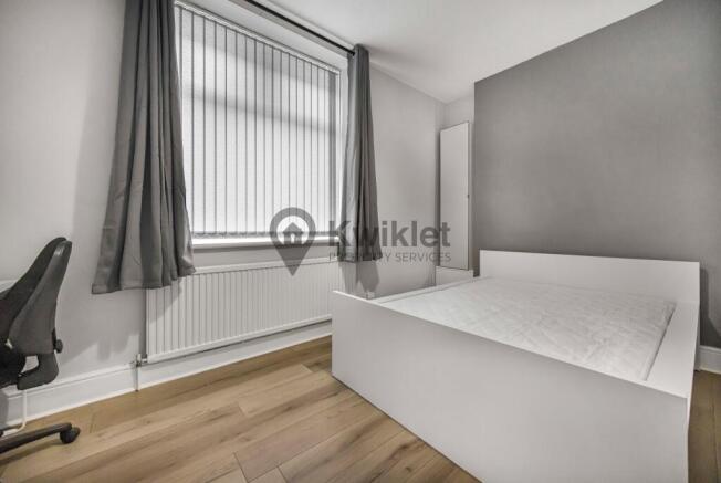 eZy Watermark_25-08-2024_07-14-02-5440AM.JPG