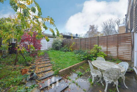 Whitecroft, St. Albans, AL1 1UU