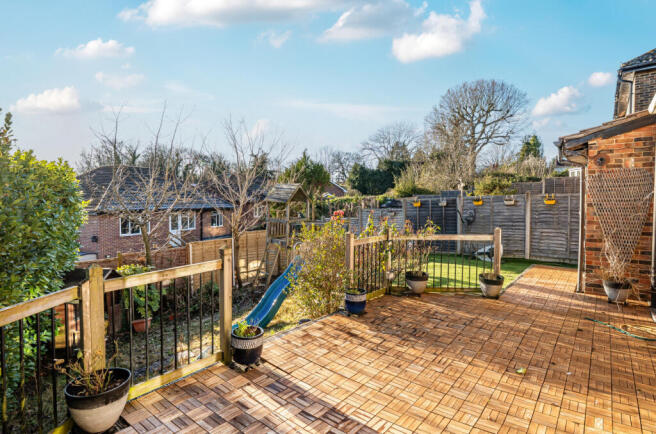 1388589-5-695bc1f...