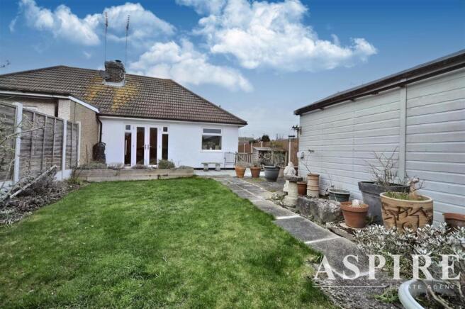 Aspire Estate Agents Benfleet 3.jpg