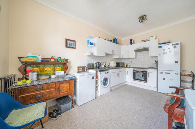 2 bed Terraced for sale Image 3