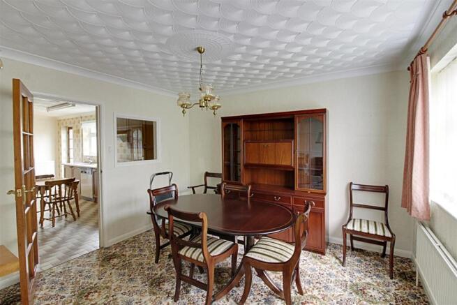 dining room.jpg