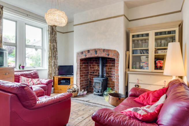 7 Living Room
