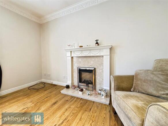 Sunningdale Avenue, Darton, S75 photo 4