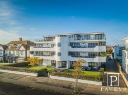 Apartment 2, 41 Esplanade Court, The Esplanade, Frinton-on-sea CO13 9JD