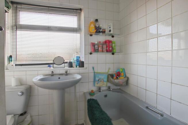 2 bed Semi-Detached for sale Image 7