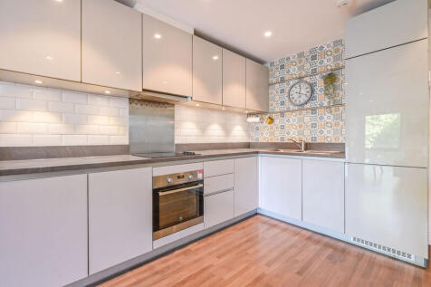 Rathbone Market, Canning Town, London, E16