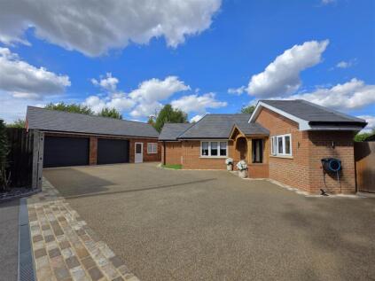 Lower Weybourne Lane, Farnham