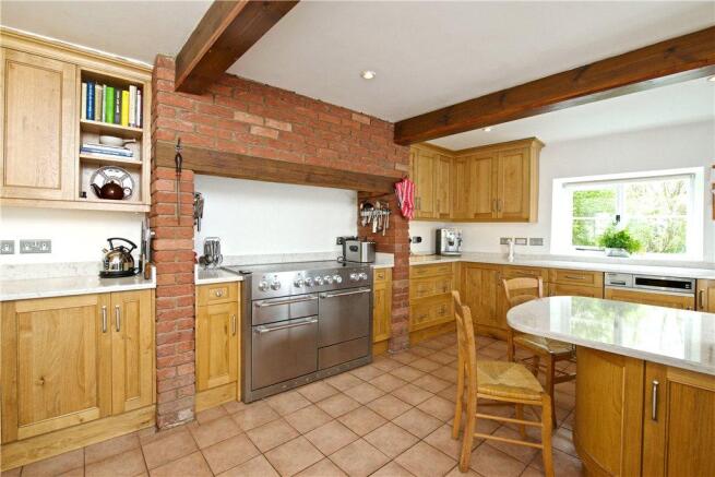 Kitchen/Breakfast