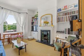 28b, Mosslea Road, Penge, London SE20 7BW