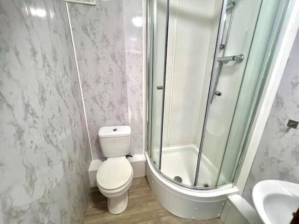 6 bed Terraced to rent Image 11