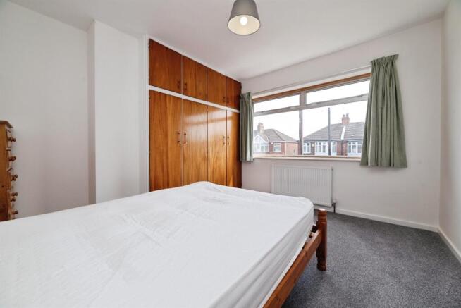 3 bed Semi-Detached for sale Image 12