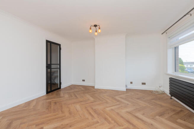 29 Rowanlea Avenue-Paisley PA2 ORP-15