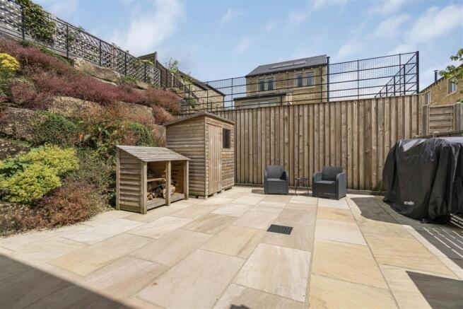 2 bed Semi-Detached for sale Image 4