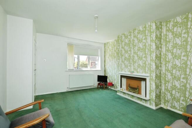 2 bed Semi-Detached for sale Image 6