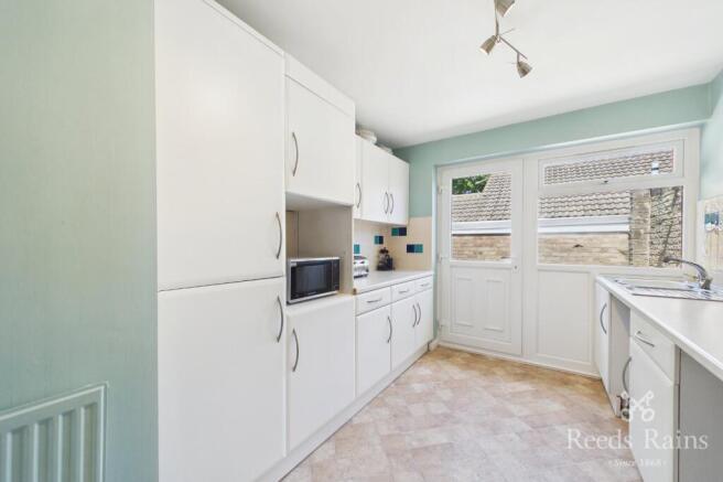 3 bed Bungalow for sale Image 6