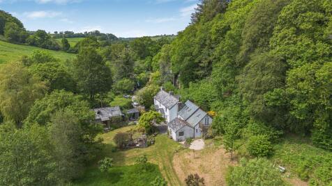 Rezare - 4.66 acres in all
