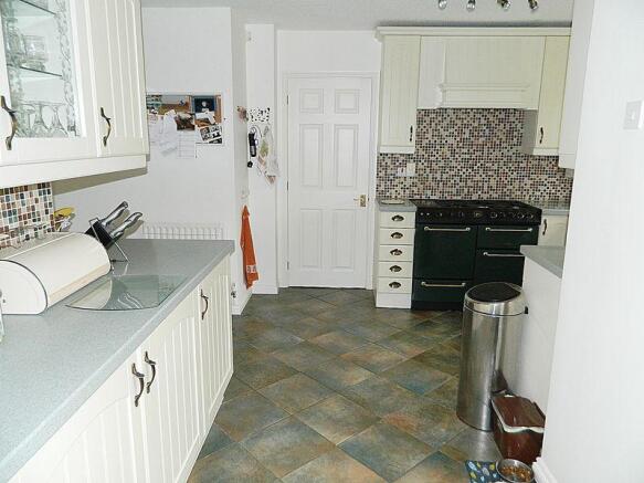 Photo 9