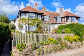2, Littlefield, Teignmouth TQ14 9SG