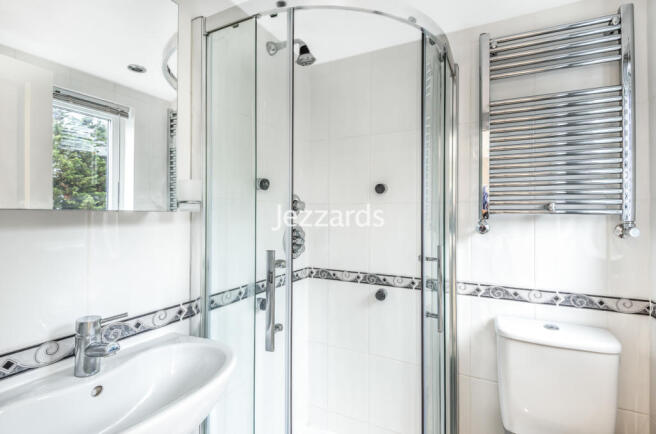 Uxbridge Road, Feltham, TW13