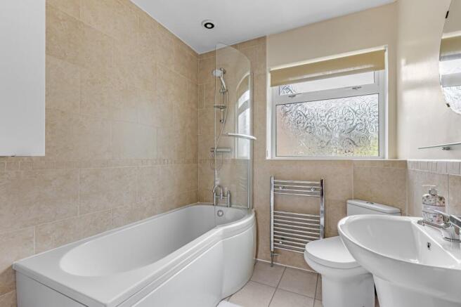 2 bed Bungalow for sale Image 10