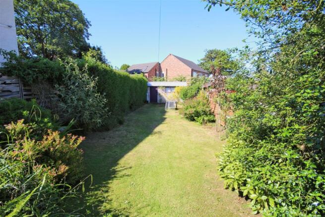 3 Inglemire Lane Cottingham (29)_lzn.jpg