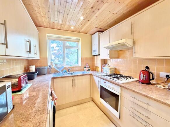 Ashton Court, Moss Lane, Sale, Trafford photo 3