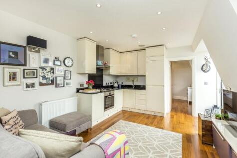 Lavender Hill, SW11