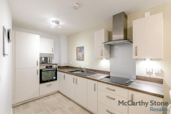 1 bed Apartment for sale Image 7