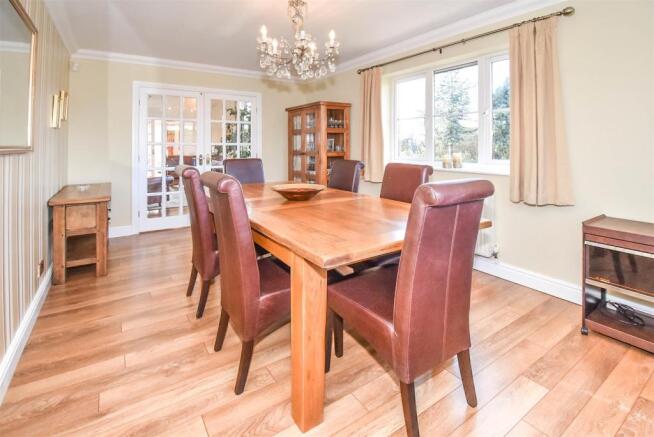 Dining/Sitting Room
