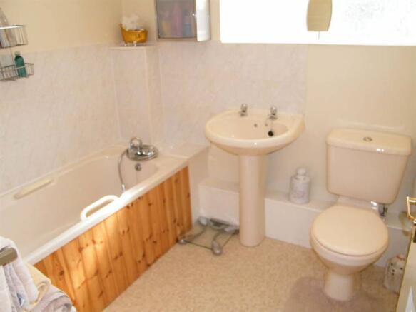 Photo 10
