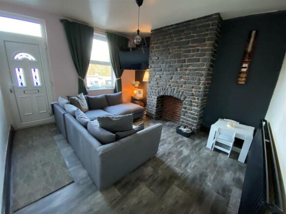 Lounge: