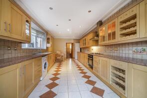 6, Harpenden Road, London SE27 0AE
