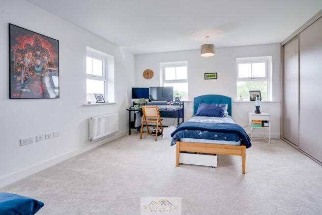 2 bed Terraced for sale Image 10